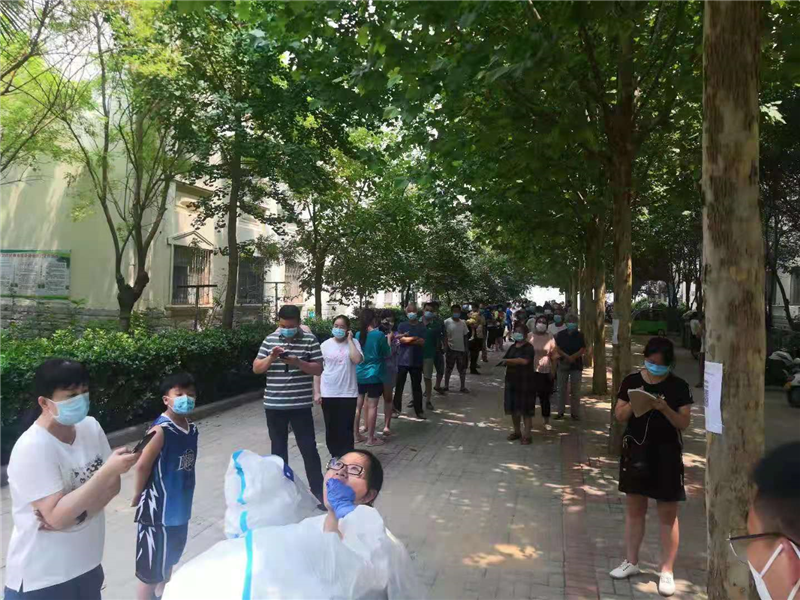 必赢开展在校教职工核酸检测
