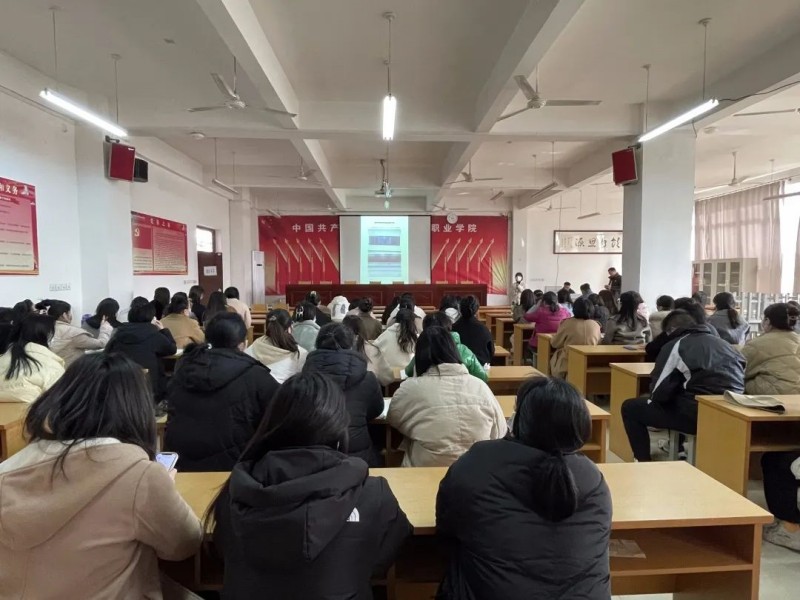 【网络中心】必赢新建录播教室投入使用