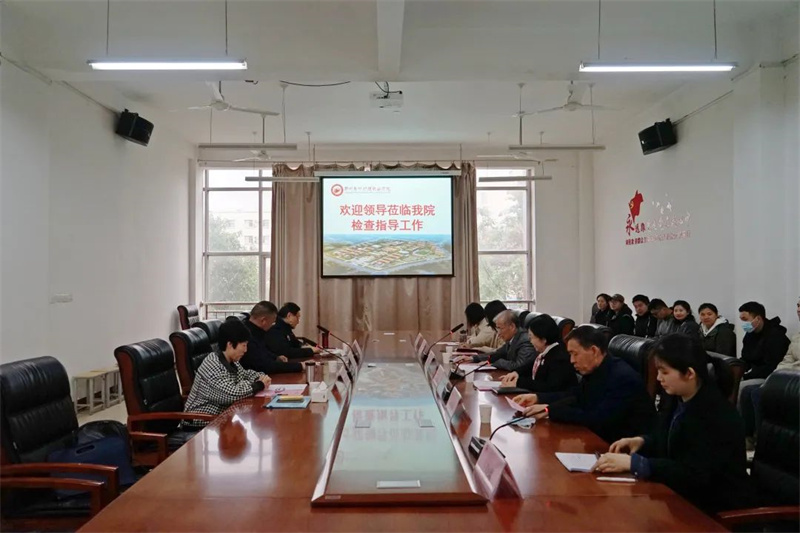 河南省高等职业院校体育工作专家组到必赢开展现场评估指导