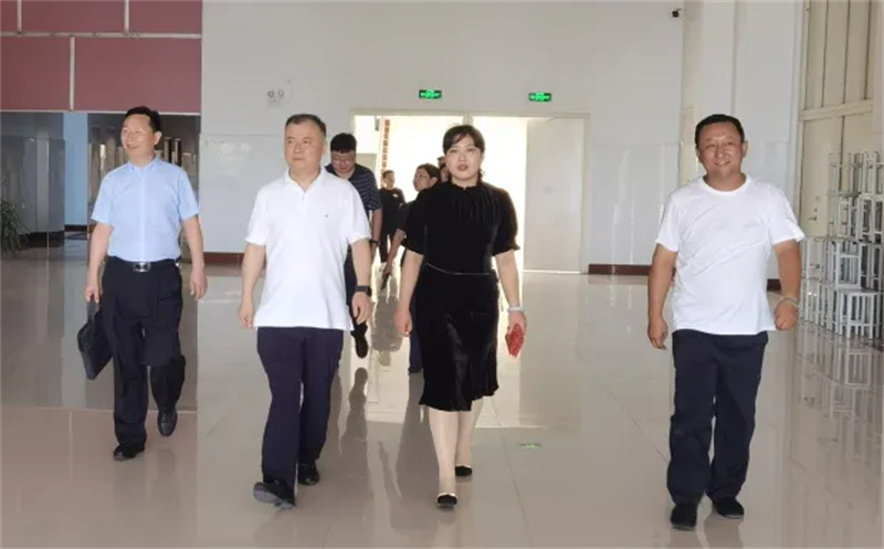 新密市委常委、统战部部长刘军杰一行莅临必赢新密校区走访调研