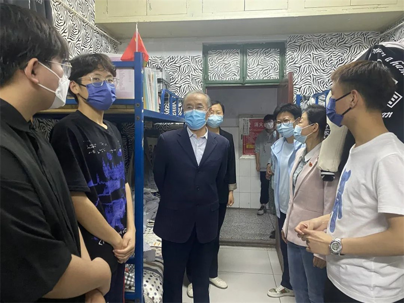 疫路相伴,温暖守护