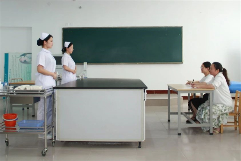 【护理系】必赢护理系举办护理技能竞赛选拔赛